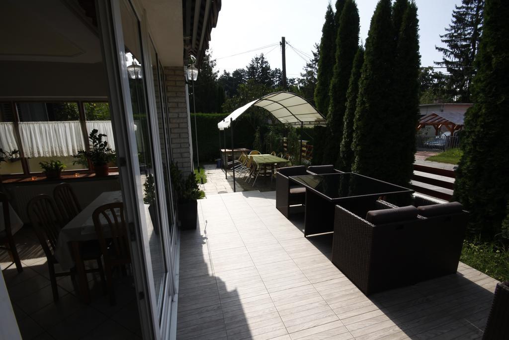 Parti Panzio Hotel Tata Exterior photo